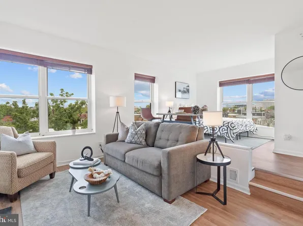 1736 Willard St NW APT 506, Washington, DC 20009