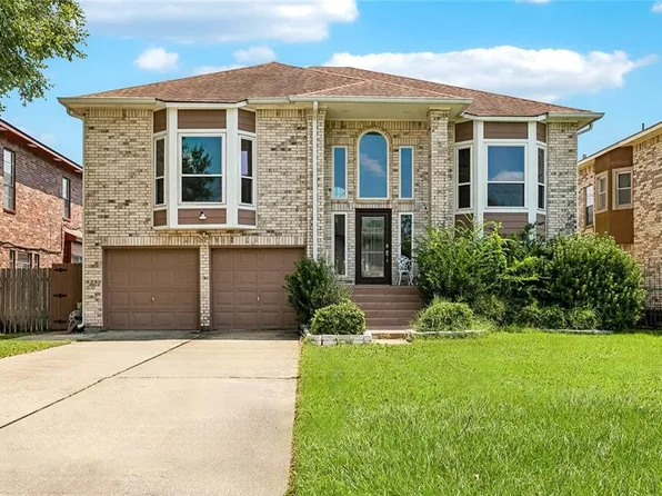 341 Southwood Dr, Gretna, LA 70056