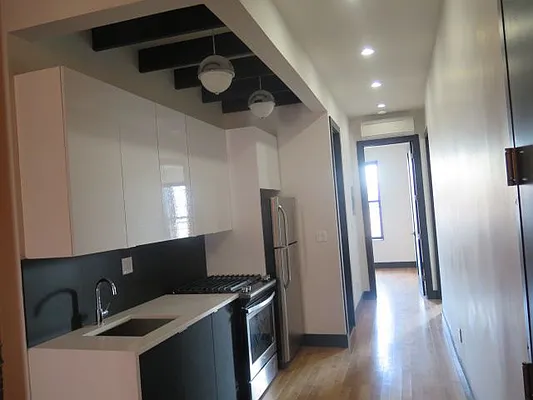 Rented by Wyckoff Heights Realty Inc. | media 43