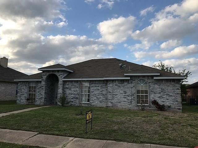 1st image of 1529 Allen Dr