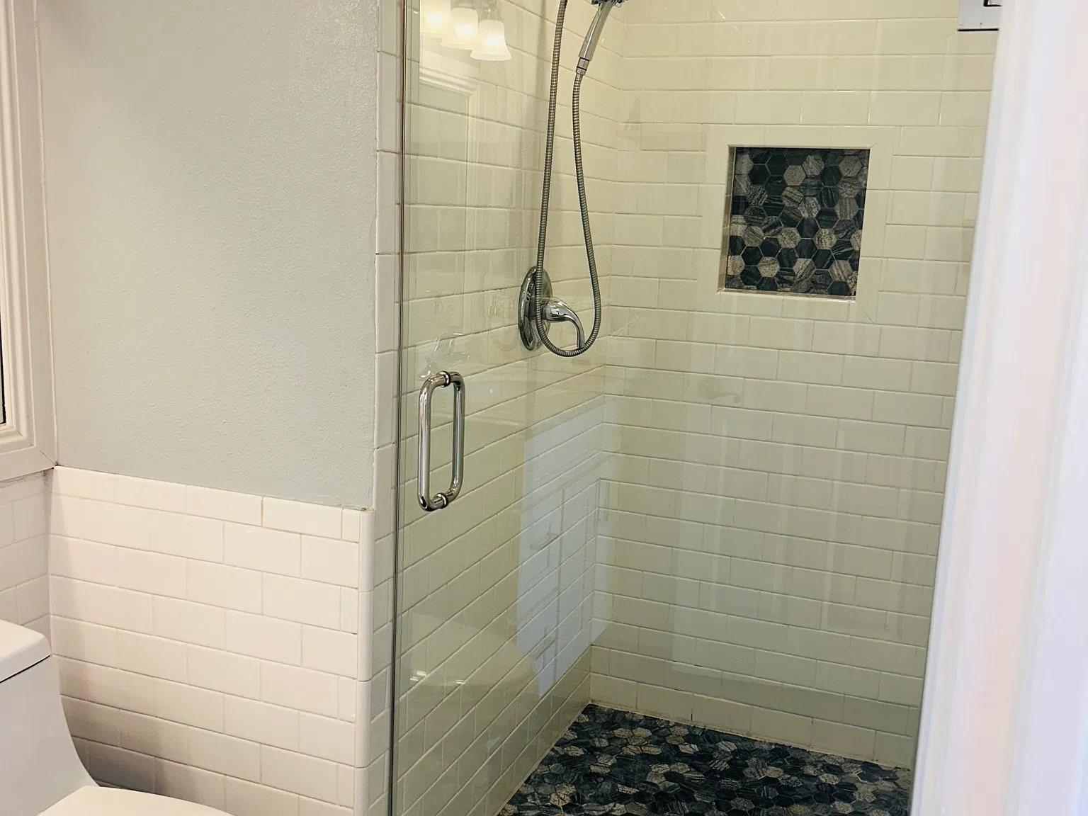 3 bed, 2.5 bath, 1157 sqft, $2,800 — Photo 3