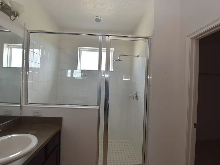 2279 Sabastian St — Photo 24