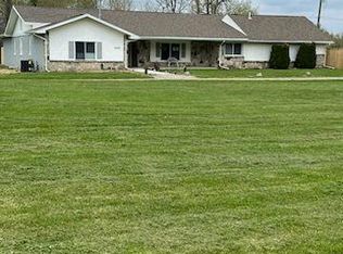 43350 Willow Rd, New Boston, MI 48164