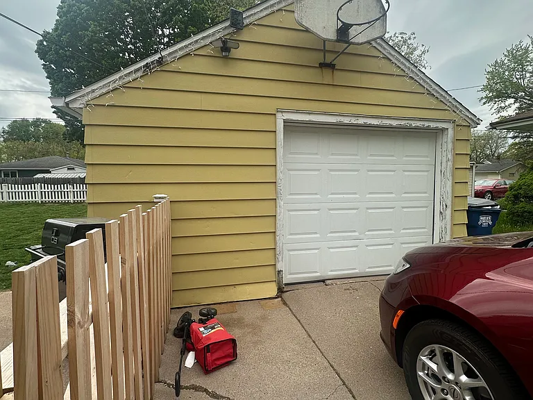 918 N 8th Ave — Photo 15