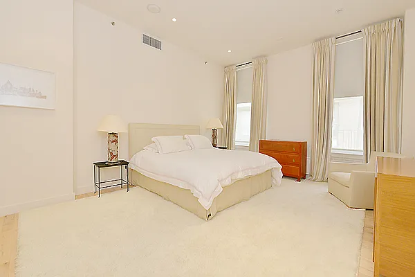 Sold by ConquestAdvisors | media 15