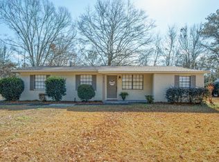 2918 Williamsburg Rd, Hattiesburg, MS 39402