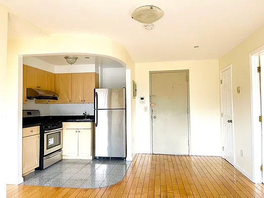 Sold by Keller Williams Realty Landmark | media 7