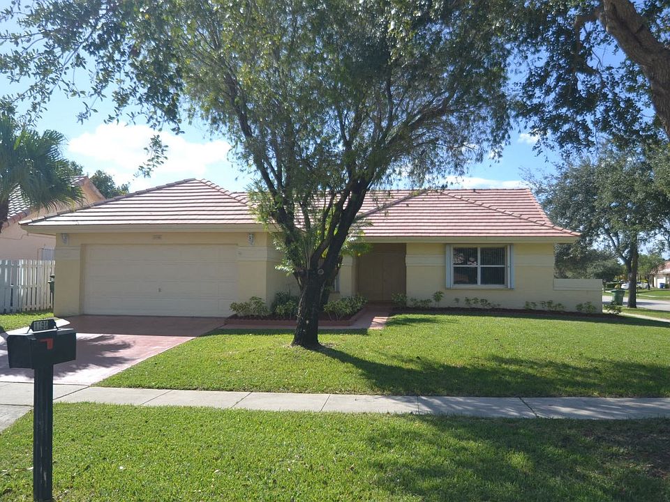 1st image of 1190 NW 161st Ave