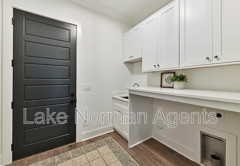 3830 Mill Run — Photo 18