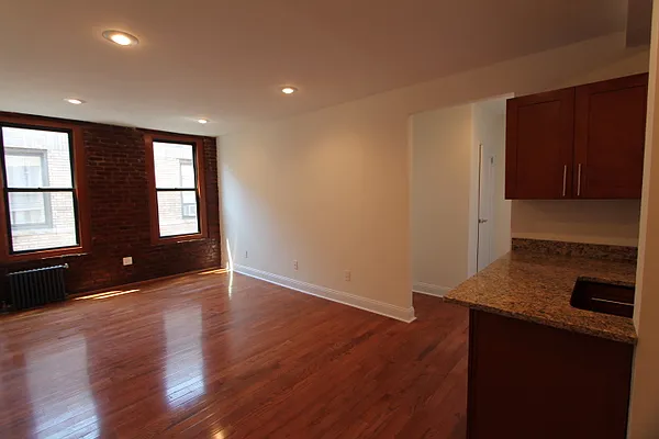 Rented by E and G Realty Group | media 34