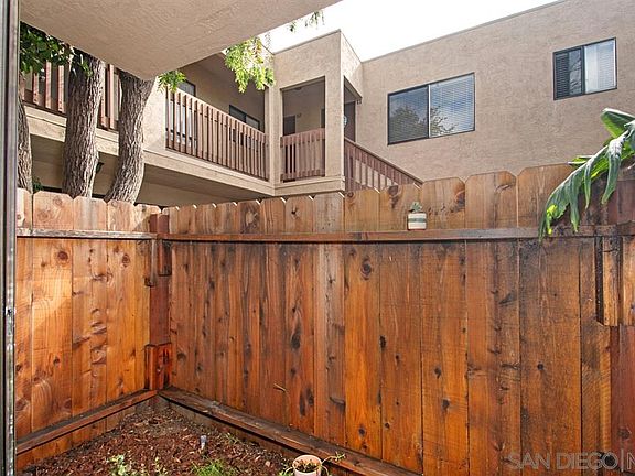 5th image of 4468 Marlborough Ave Unit 1