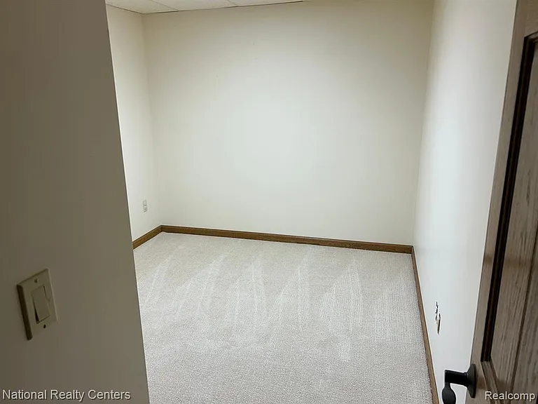 6572 Ridgeview Dr — Photo 23