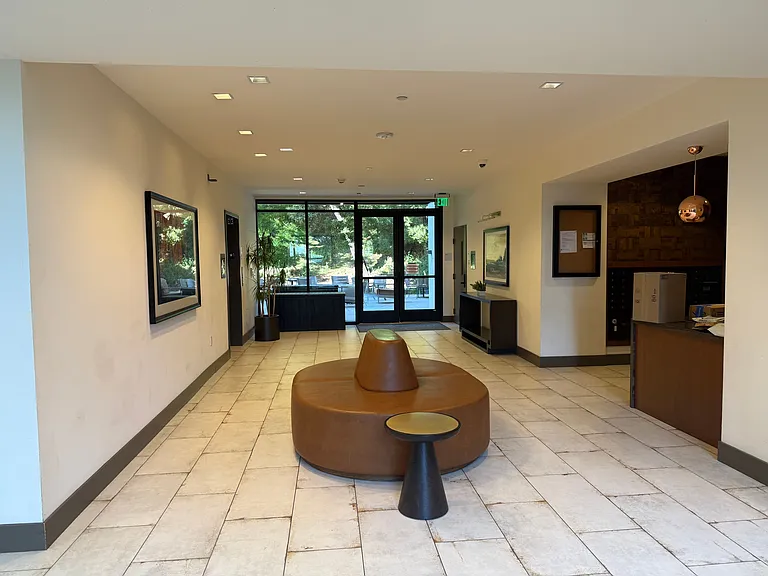 400 El Camino Real #112 — Photo 2