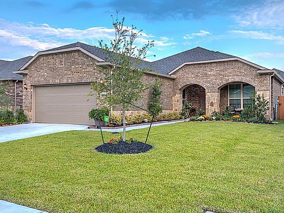 4th image of 656 Tenuta Ln