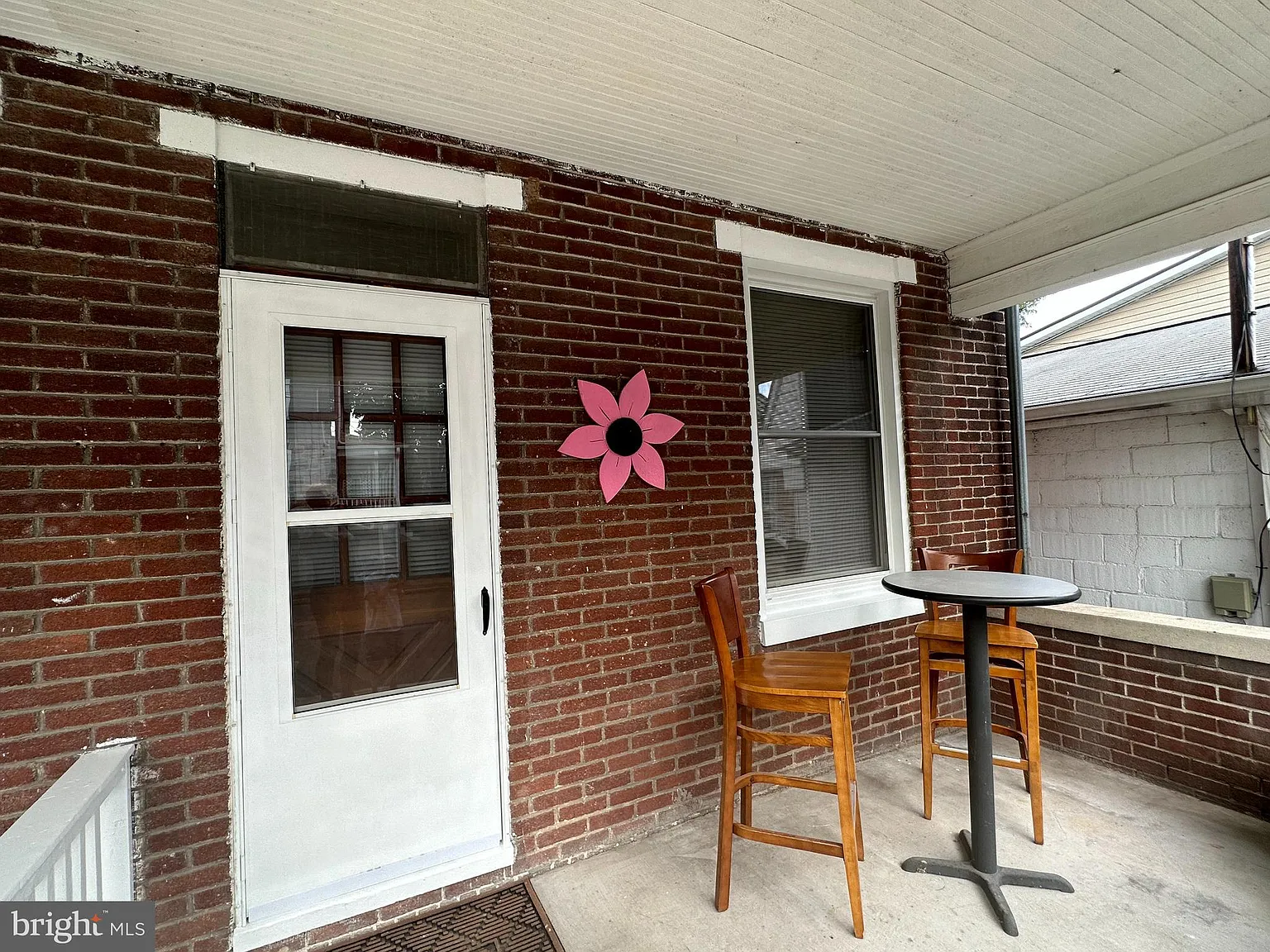 3 bed, 1.5 bath, 1506 sqft, $1,750 — Photo 4