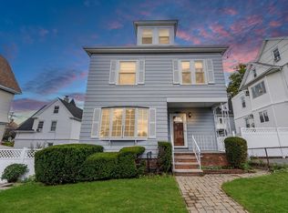 12 Foster St, Everett, MA 02149