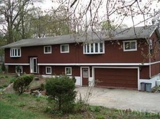 49 S Hill Rd, Cortlandt Manor, NY 10567