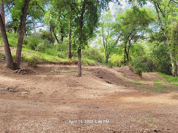 3rd image of 303 Stone House Rd