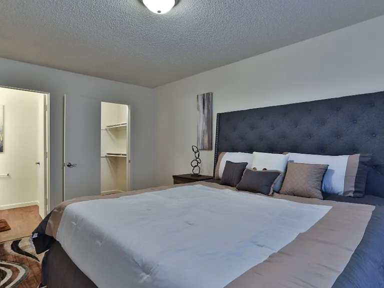 Whispering Woods Apartments — Photo 11