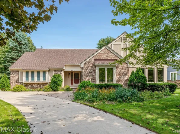 25490 Wixom Rd, Novi, MI 48374