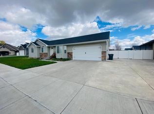 1466 Chesney Ct, Idaho Falls, ID 83402