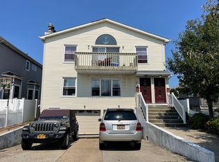 549 E Pine St, Long Beach, NY 11561
