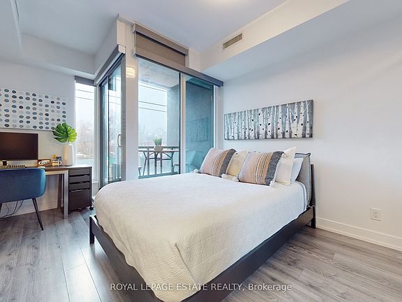 5th image of 170 Chiltern Hill Rd #306
