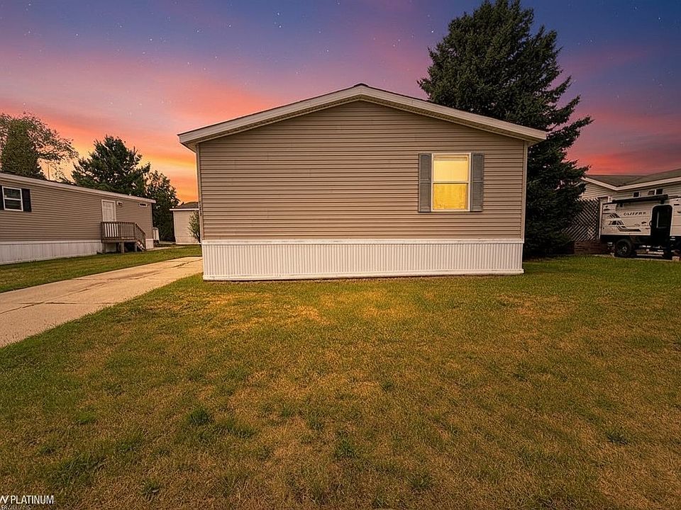 1st image of 6039 Bentwood Cir E