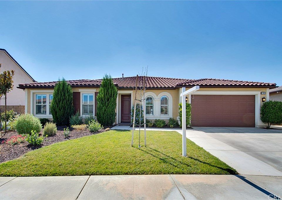 1st image of 27891 Huron Ct
