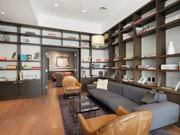 300 East 64th Street image 6 of 8