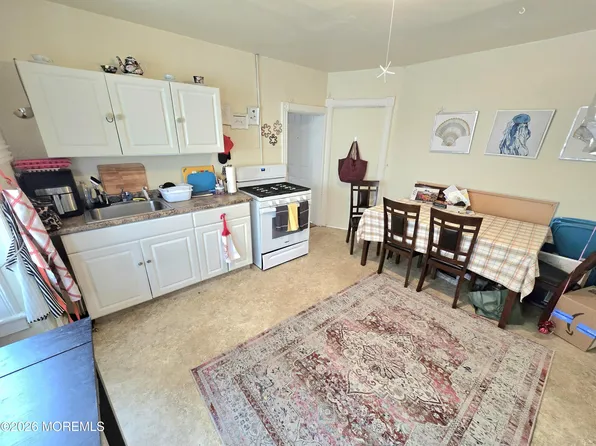 610 1st Ave APT 3, Asbury Park, NJ 07712