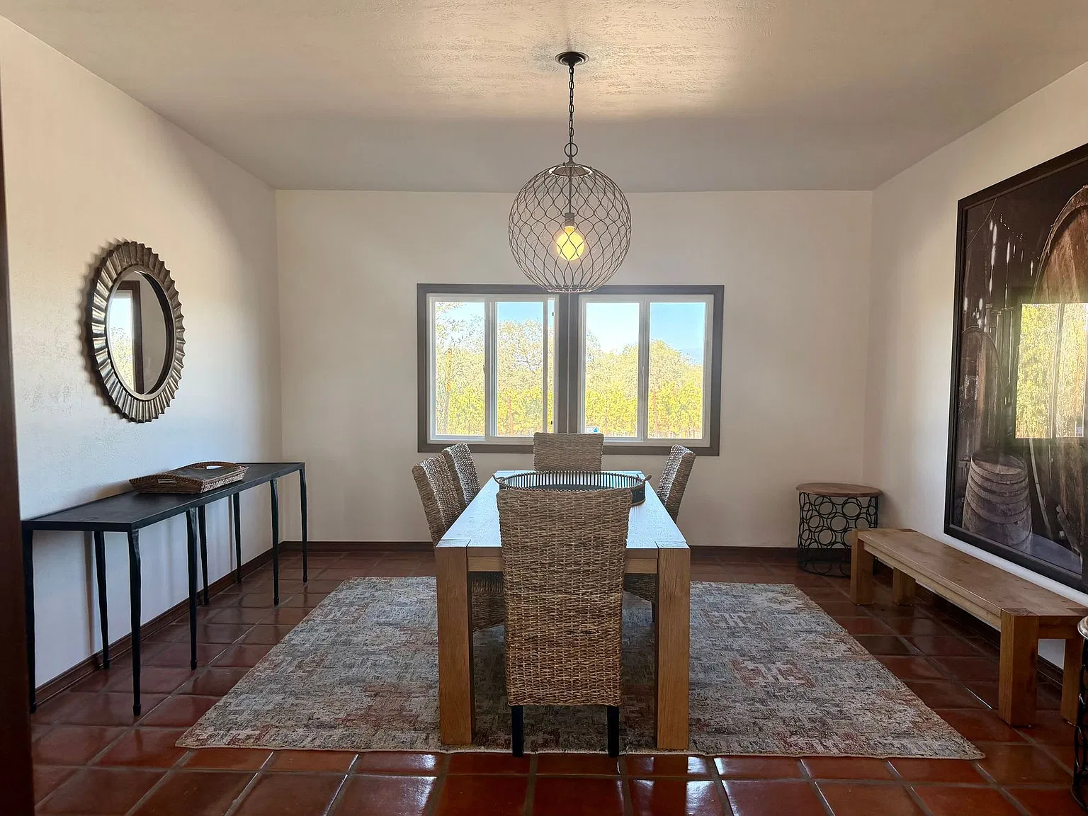 5 bed, 3.5 bath, 5800 sqft, $8,000 — Photo 4