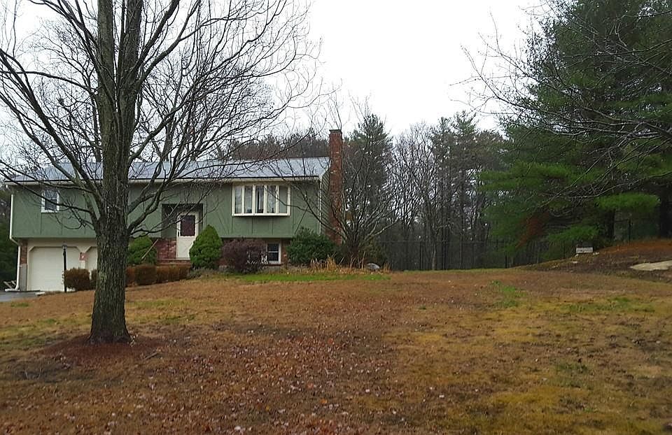 2nd image of 4 Chapel Hill Dr
