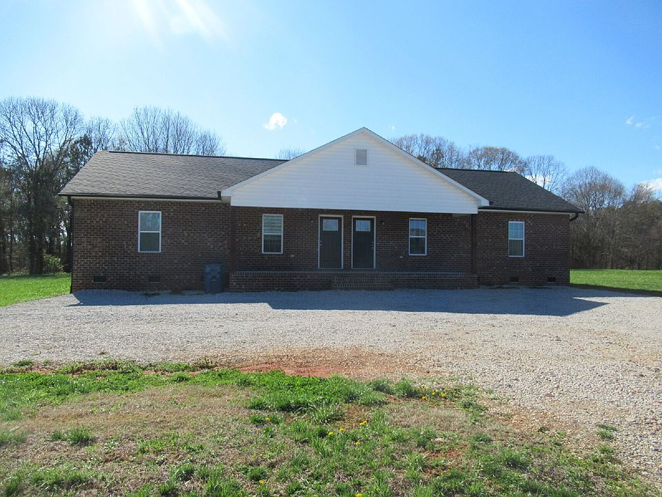 1st image of 405 Northbrook Iii School Rd