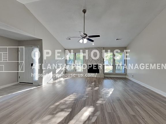 4th image of 1174 Empire Cir