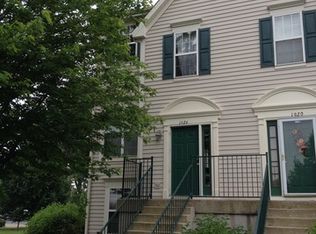 1924 Grandview Pl, Montgomery, IL 60538