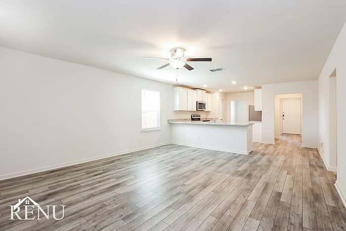 2822 Praline Ferry — Photo 6