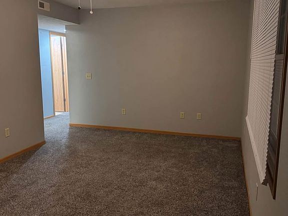 5th image of 3274 Y St #2