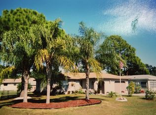 490 Blackburn St, Englewood, FL 34223