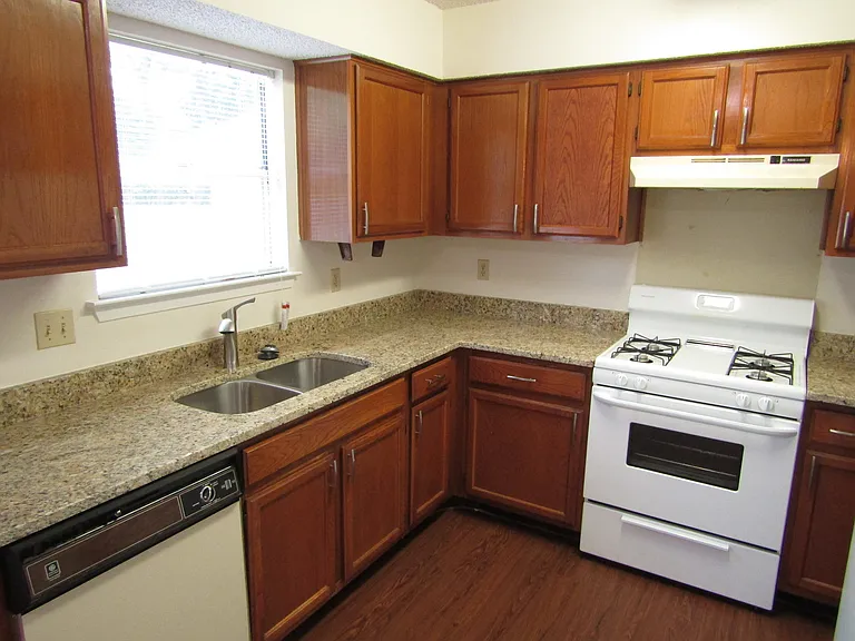 10609 Archdale Dr — Photo 6
