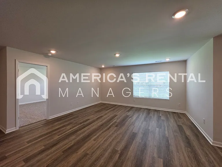 120 Jonboy Ave — Photo 22