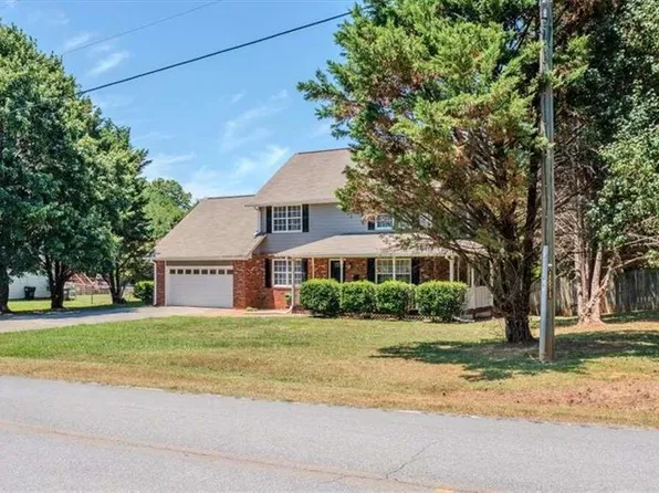 77 Ben West Dr, Cedartown, GA 30125