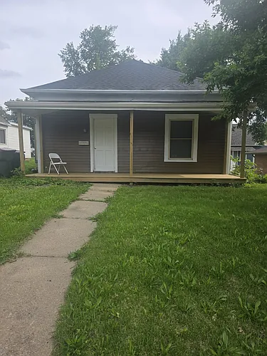 811 Elk St Photo 1