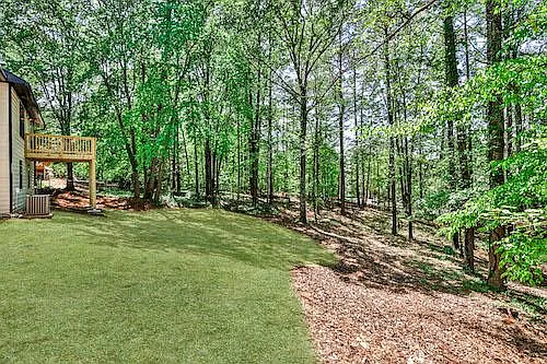 Step out into your own private oasis! Our expansive, fully fenced backyard is a dream come true for families and pet owners. Kids can run and play freely on the lush lawn, while furry friends have plenty of space to explore and stretch their legs.
