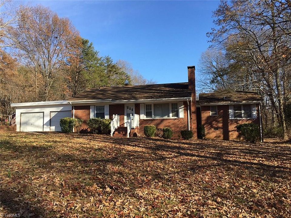 1st image of 3302 Oberlin Dr