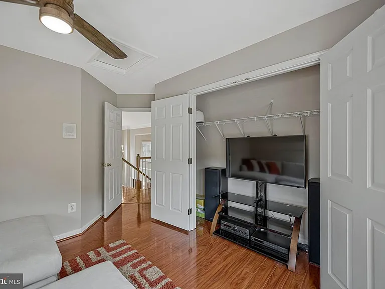 1117 Horizon View Pl — Photo 31