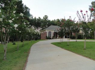 4 New Bern, Hattiesburg, MS 39402