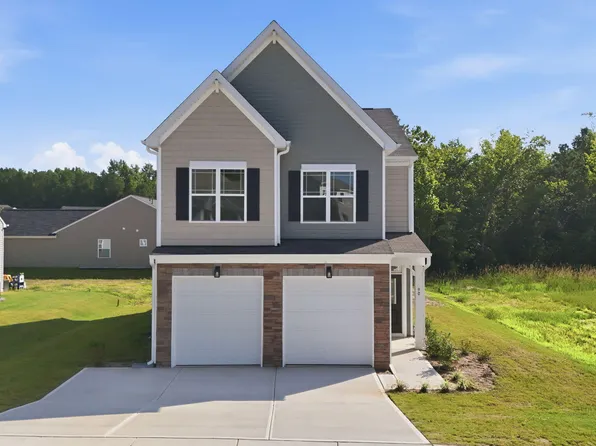 90 Furley St, Sanford, NC 27330