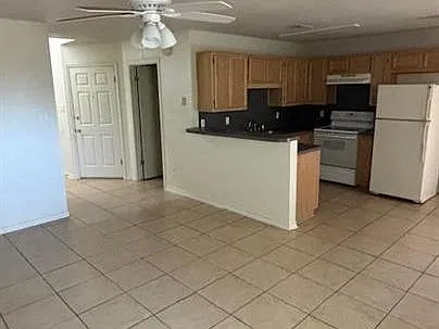 2417 Schwald Rd — Photo 2