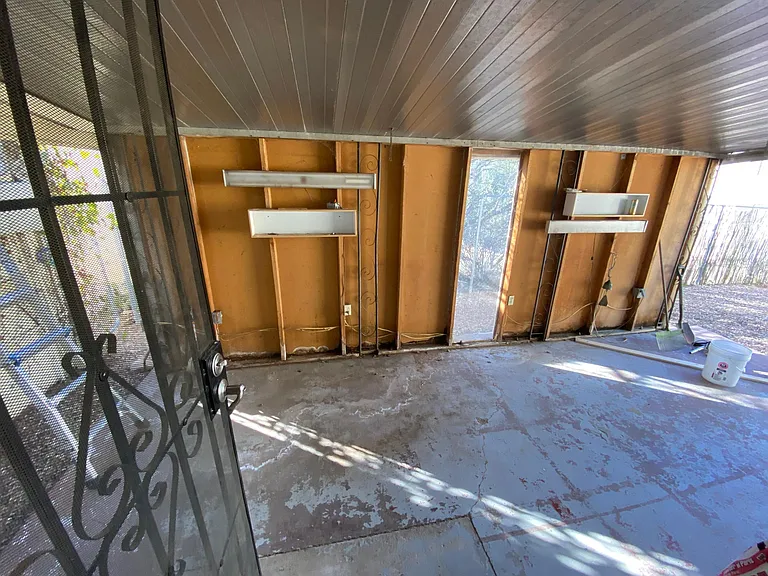 1019 E Waverly St — Photo 12